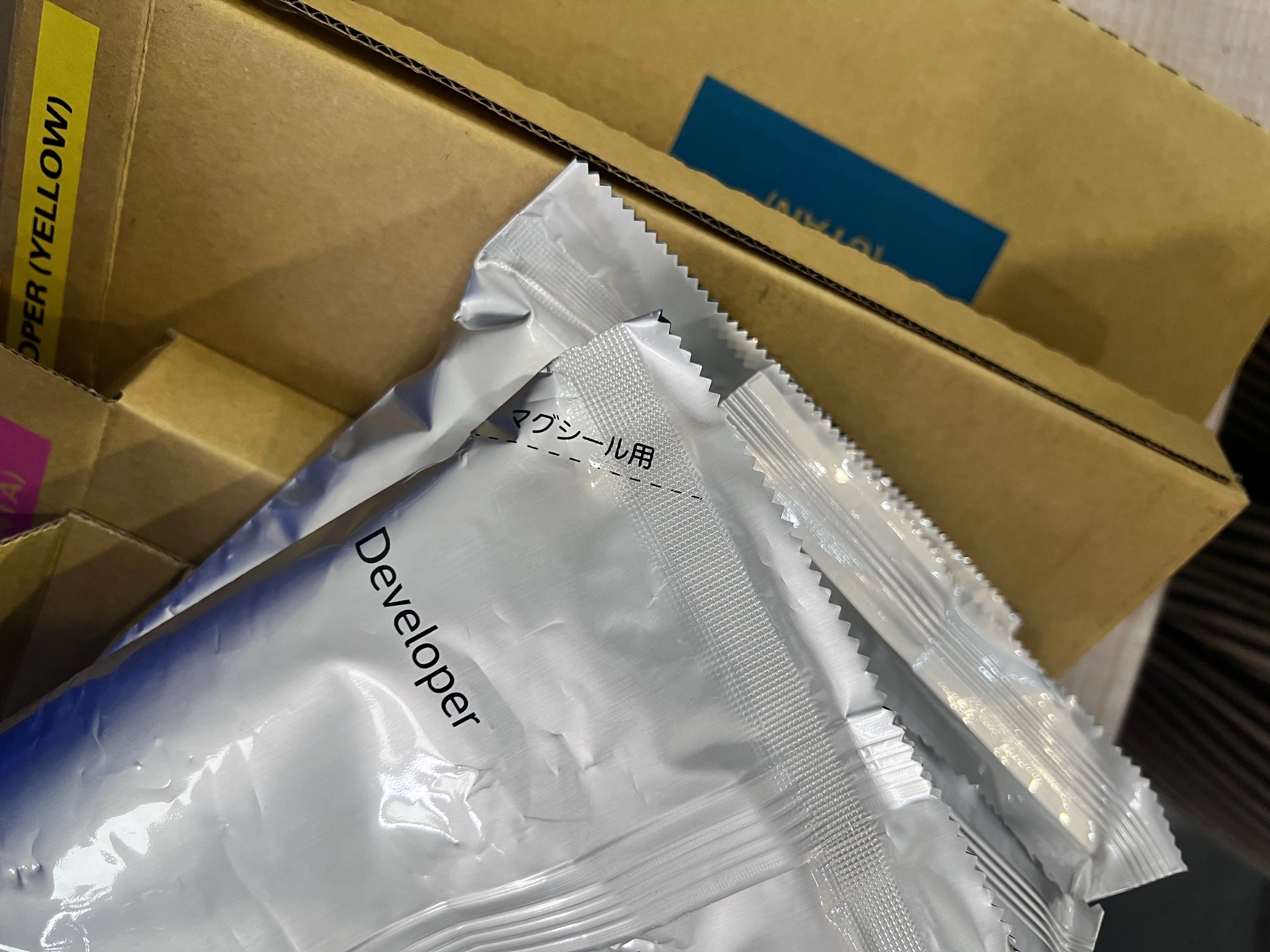 

1pcs Developer Powder KCMY For Xerox DC240 242 C75 J75 C70 C60 500 7550 6500 550 5065 7600 700 550 560 5580 6680 7780 6550 C7550