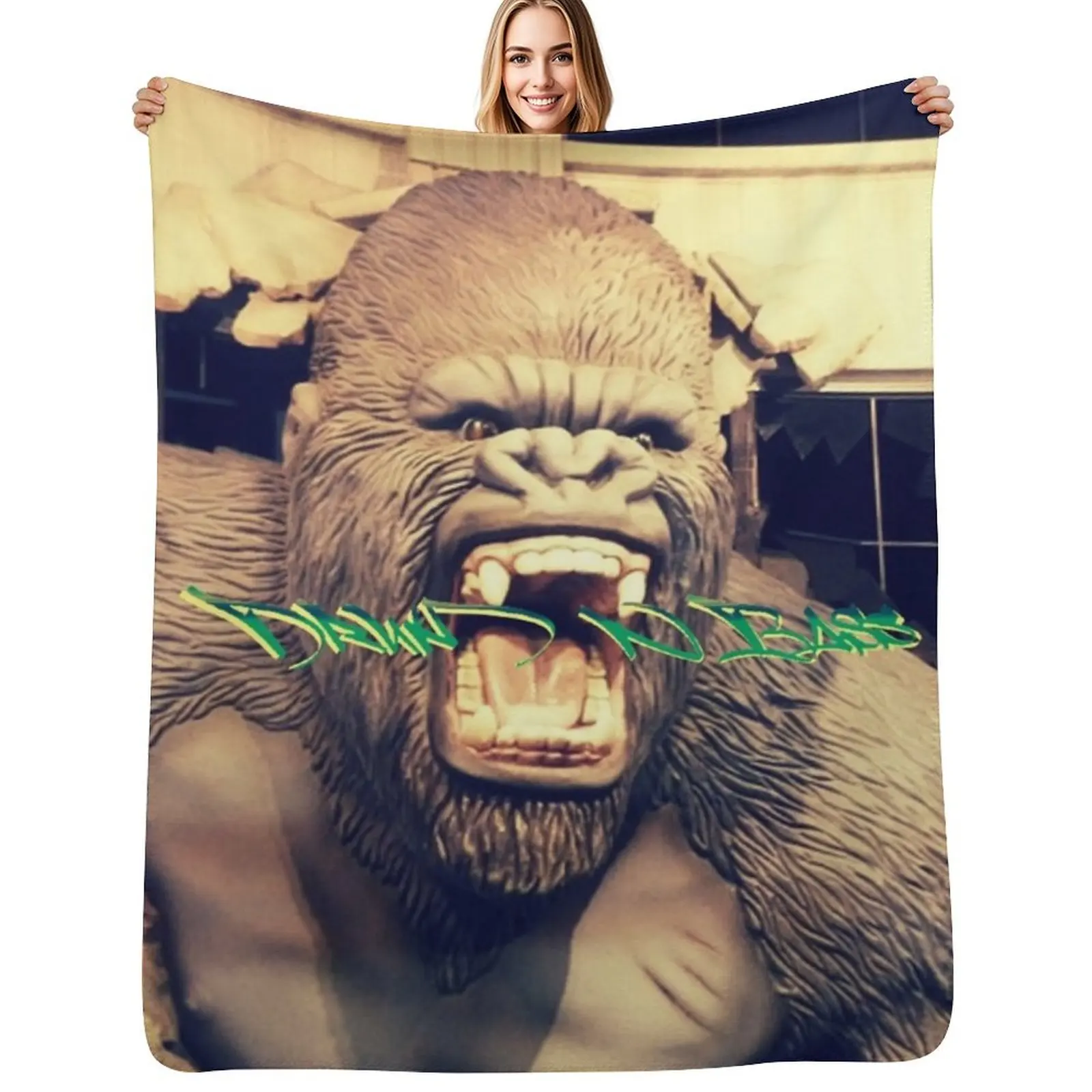 

Drum N Bass Roar 2 Throw Blanket Easy Care Comfortable Blanket for Couch