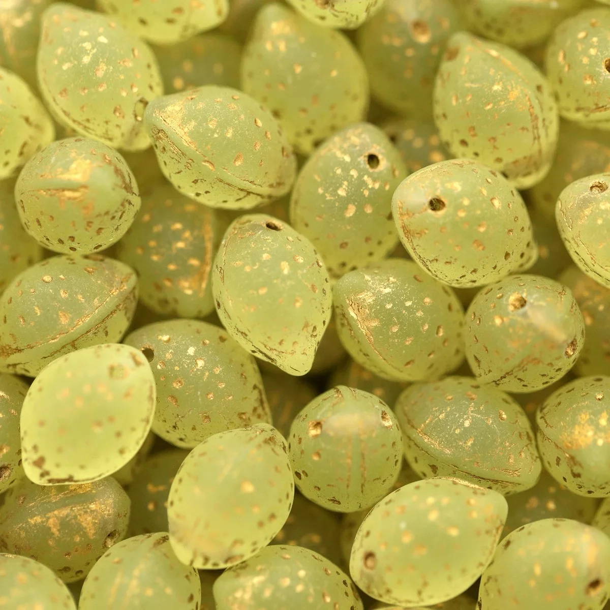 20pcs  10*14mm (Multiple colors) Handmade glass beads DIY necklace, bracelet, earrings, hair accessories, keychains.