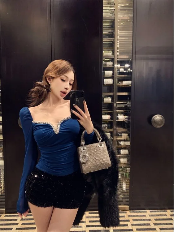 Blue V-Ne Long Sve T-irt Women's Autumn Winter ort Sle Diamond Embedded Slim Fit Base irt Ele Personali