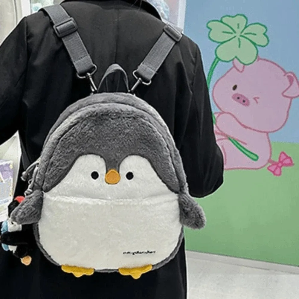 Borsa a Tracolla Casual Kawaii a Forma di Pinguino, Zaino Morbido dall'Aspetto Realistico, Borsa a Spalla Soffice a Forma di Squalo per Esterni