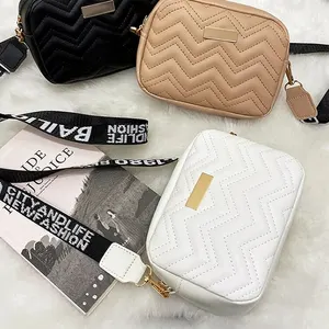 حقيبة تطريز مربعة أعلى 6 مبيعات حقيبة يد نسائية لكبار السن - رقم 6