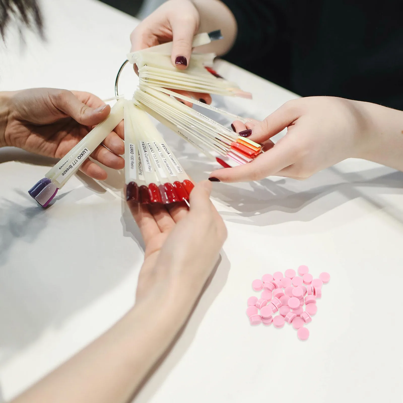 

40 шт., вращающиеся подшипники для дизайна ногтей, розовый пластиковый вращающийся вал, высокоскоростные мини-подшипники, сделай сам, 3D дизайн ногтей, спиннер, ювелирные изделия