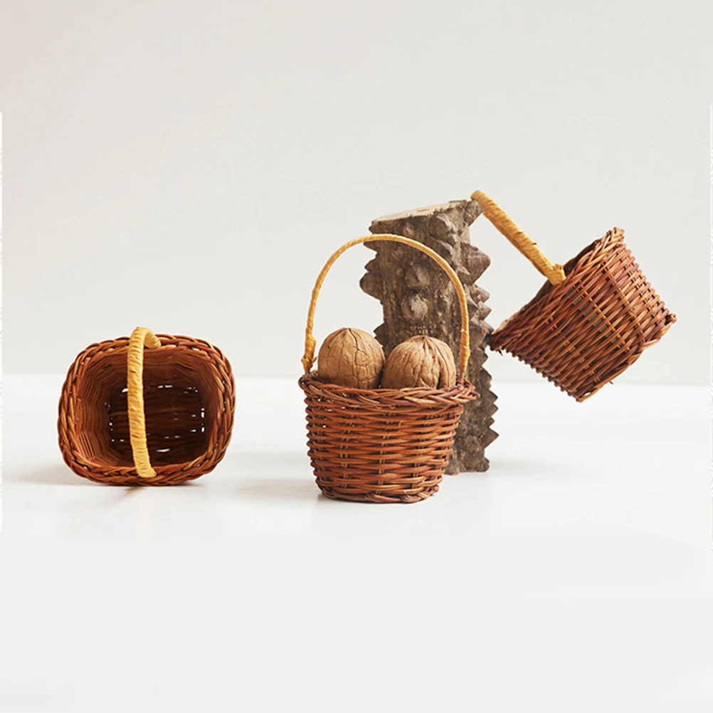 

1Pcs Mini Creative Desktop Storage Basket Decorative Props Eco-Friendly Light Brown Nursery Basket