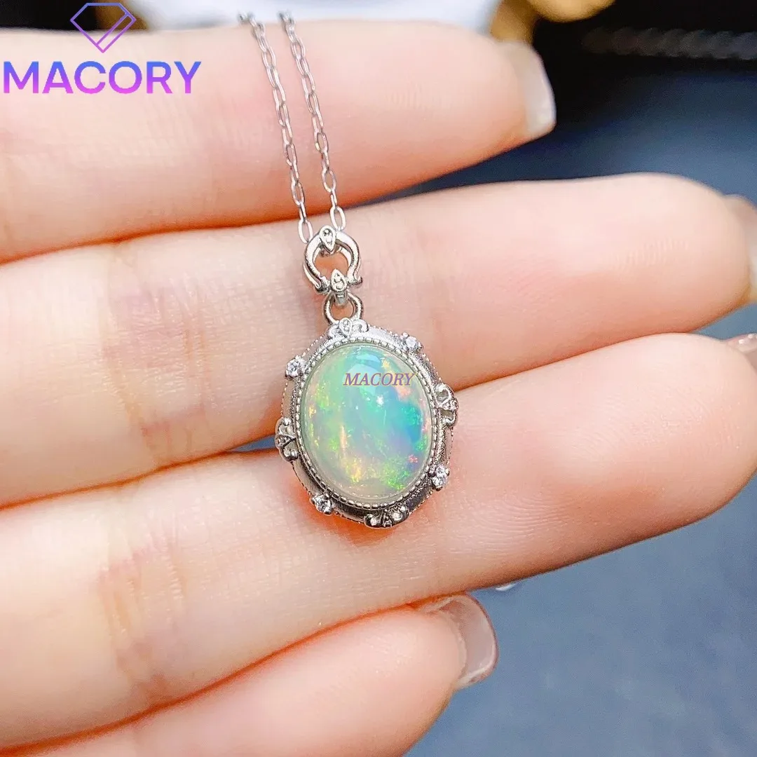 

Natural Opal Pendant S925 Sterling Silver 8*10mm Exquisite Newlywed Engagement Jewelry Jewelry New Fashion Gemstones