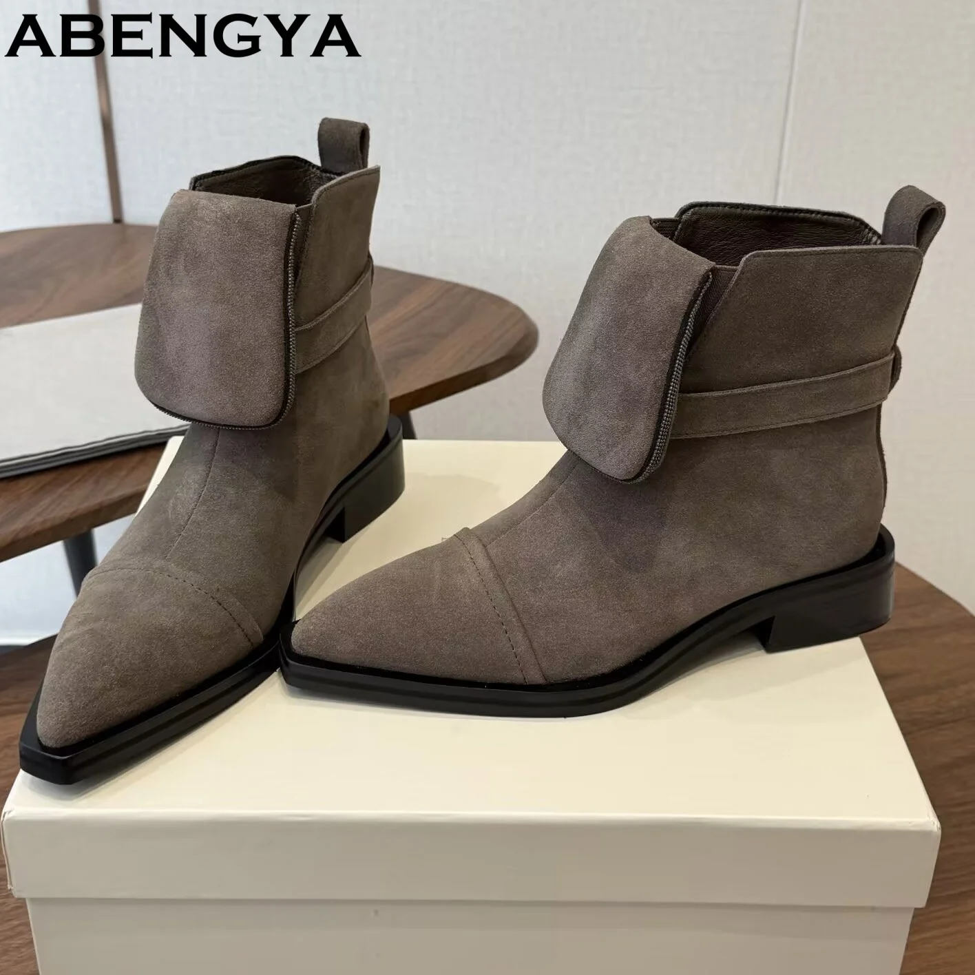 Autumn Short Boot Women Round Toe Slip-On Chelsea Boots Suede Leather Pleated Flat Shoes Woman String Bead Ankle Boots Woman