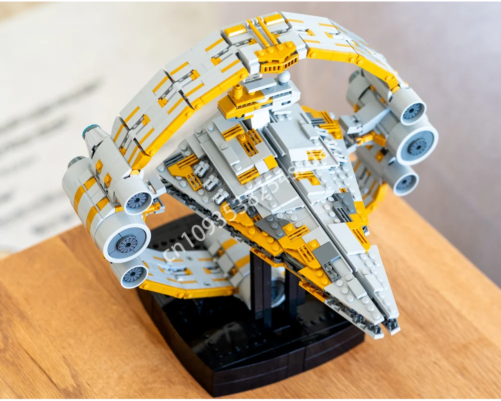 

1751pcs MOC Eye of Sion Midi-Scale Version Star Battle Building Blocks collector Construction Assemble Space imagination up