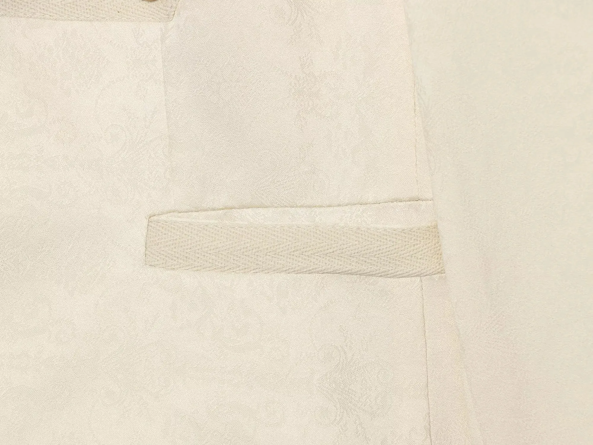 Damenjacke 2026 Neue Herbstkollektion Langarm Geknöpfter Figurbetonter Blazer Elegante Schicke Persönlichkeits-Damenoberbekleidung – Detail 8