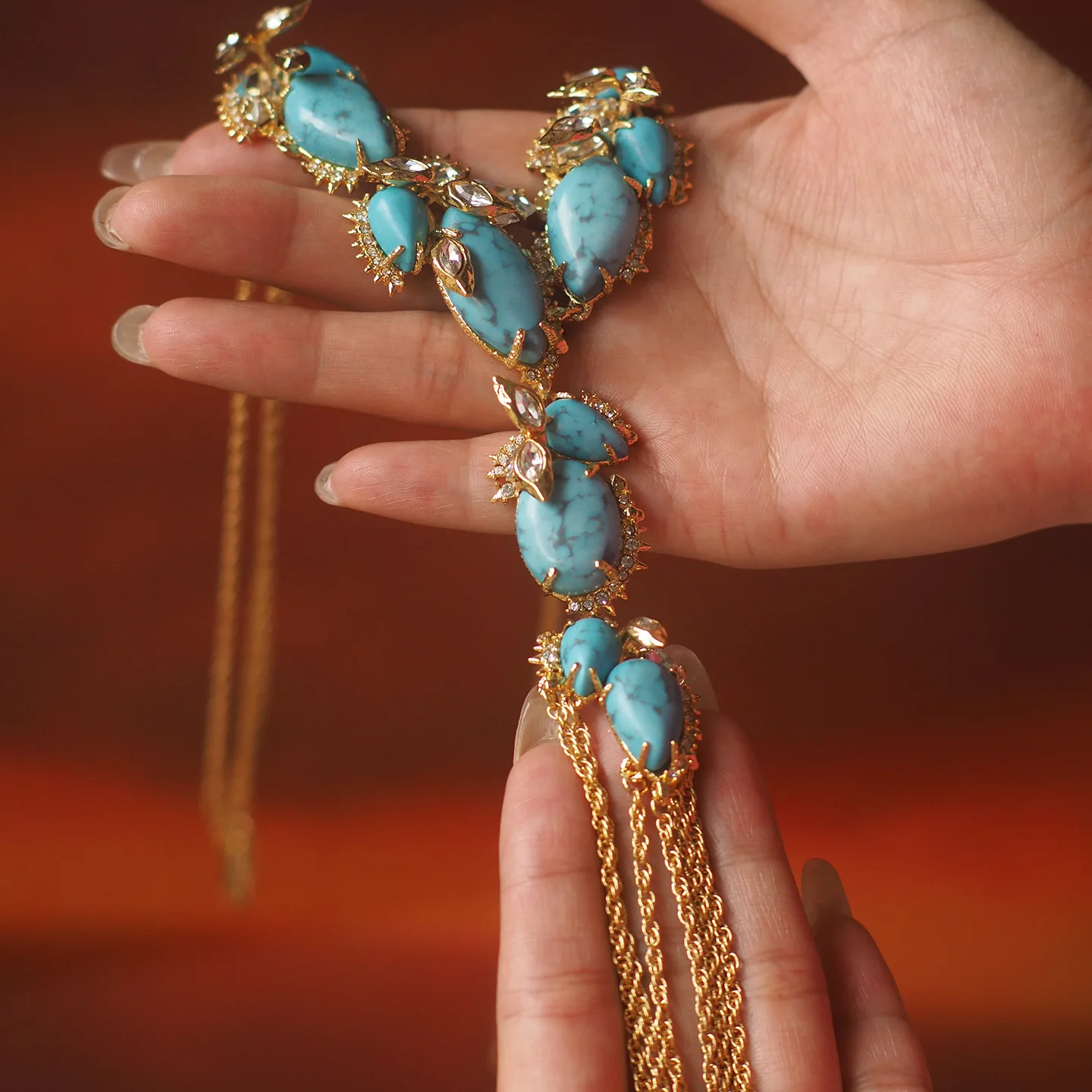 

Famous Designer Turquoise Tassel Necklace 18K Gold Filled Oval/Teardrop Natural Stone Rope Neck Chain Statement Choker Jewelry
