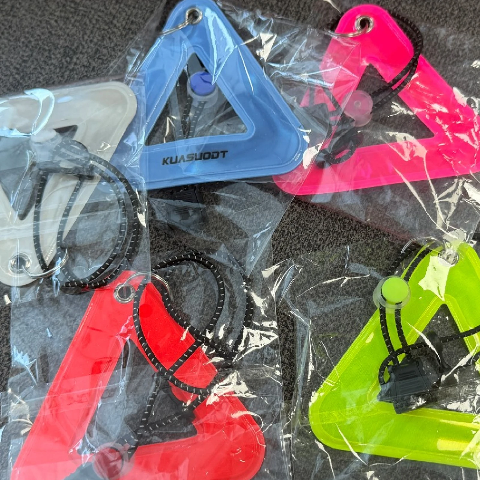 Triangle Reflective Bicycle Rear Pendants with Elastic Rope Bicycle Hanging Reflector Tag for Daily Commuting & Cycling