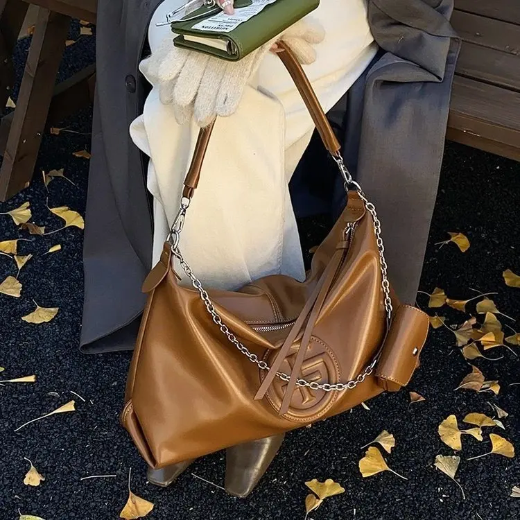

2026 New Women's Simple Fashion Large Capacity Tote Bag, Casual Shoulder Bag, Commute Handbag