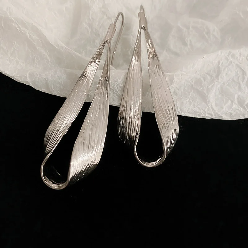 Exaggerated Metal Geometric Waterdrop Earrings Fashion Large Hollow Pendant Dangle Drop Earrings For Women Parrty Jewelry New