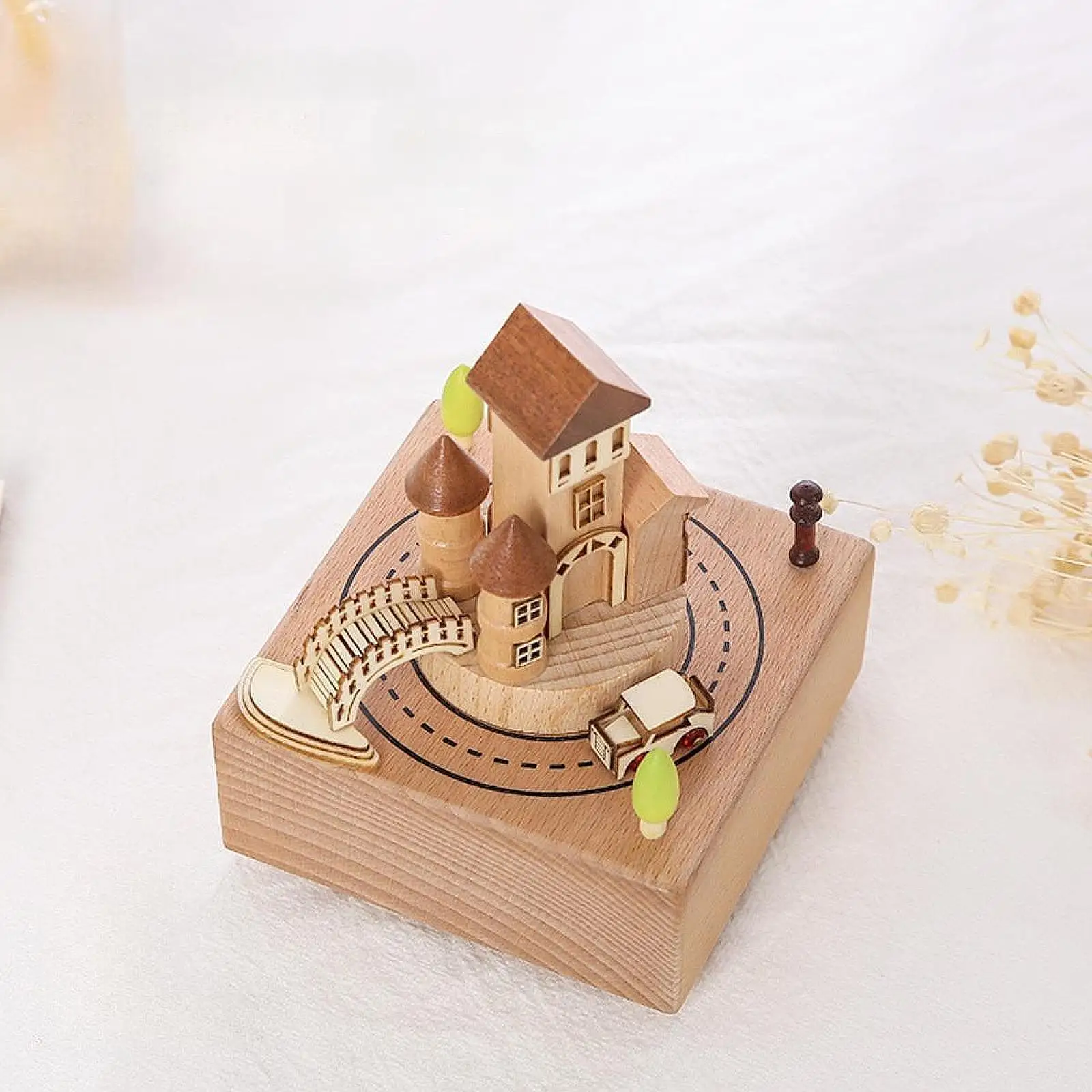 Music Box Crafts Play Music Versatile Anniversary Gifts Castle Design Rotate Wood Ornament for Daughter Women Wife Mom Husband