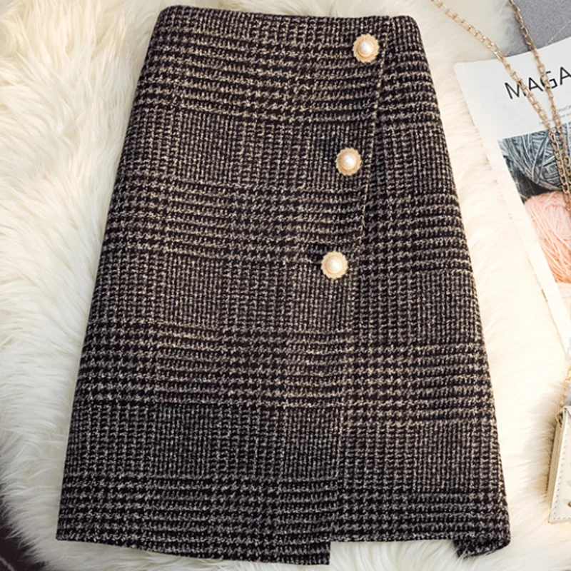 

2022 autumn and winter high waist irregular skirt female plaid A-line skirt woolen short skirt