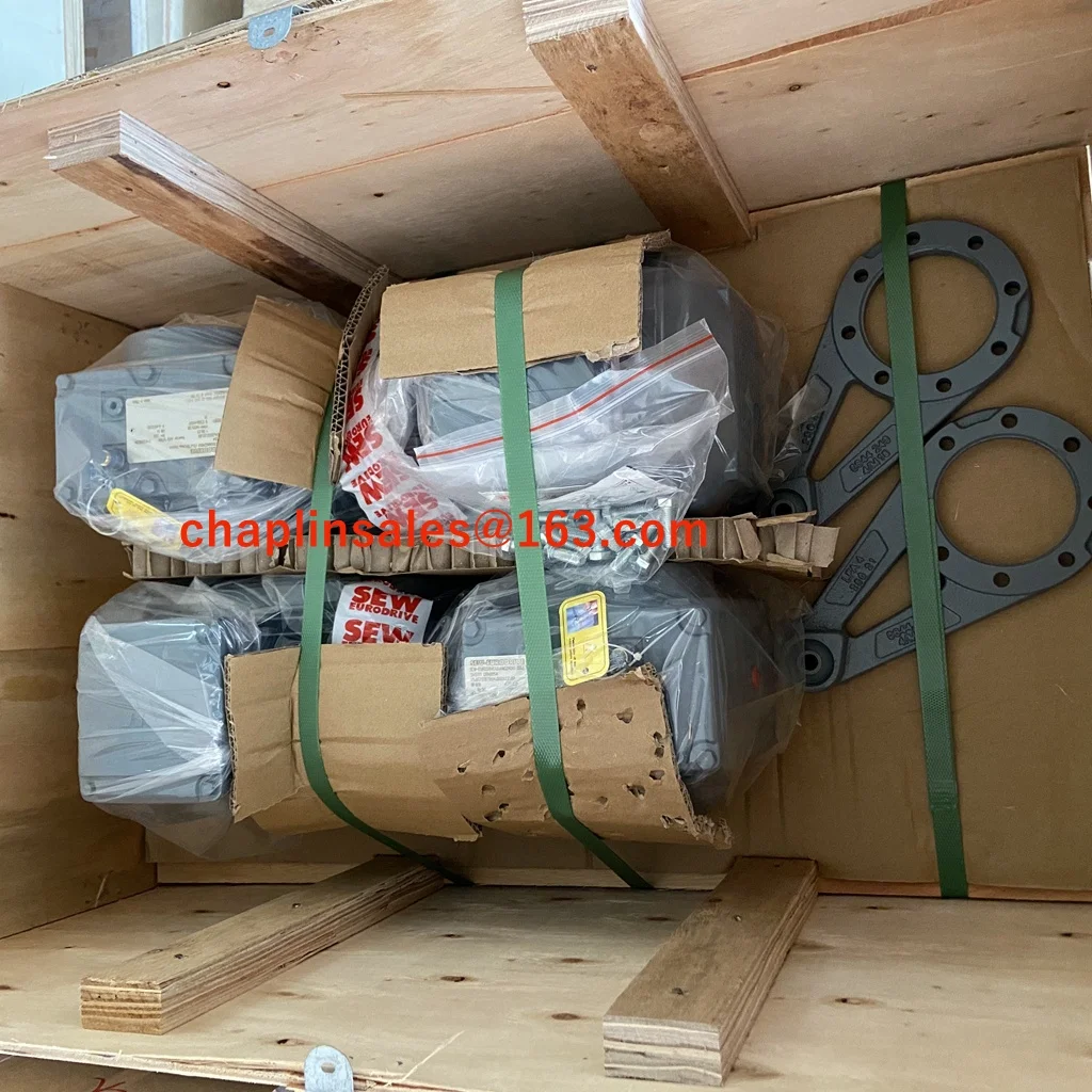 

Абсолютно новый оригинальный редуктор Helical Gear Motor-bevel Gear Reduction Machine KA57 DRE90L4 в заводской упаковке