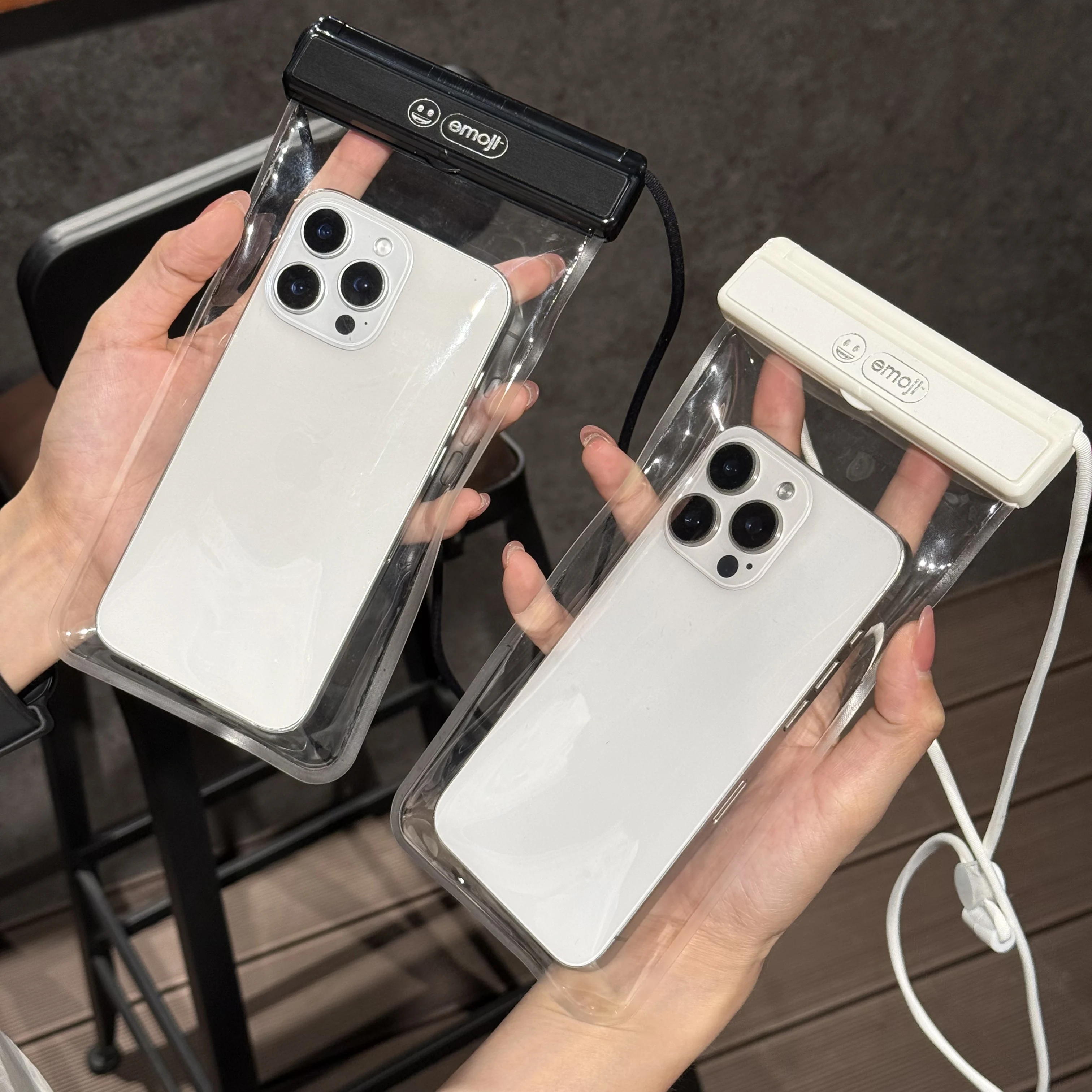 EMOJI Summer Swimming & Diving Touchscreen Photo Transparent Case Universal for All Phone Models