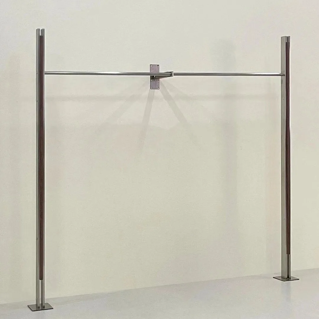 

Clothing store industrial wind display rack Buyer's store stainless steel display rack Shelf Floor to ceiling wall rack Hanging
