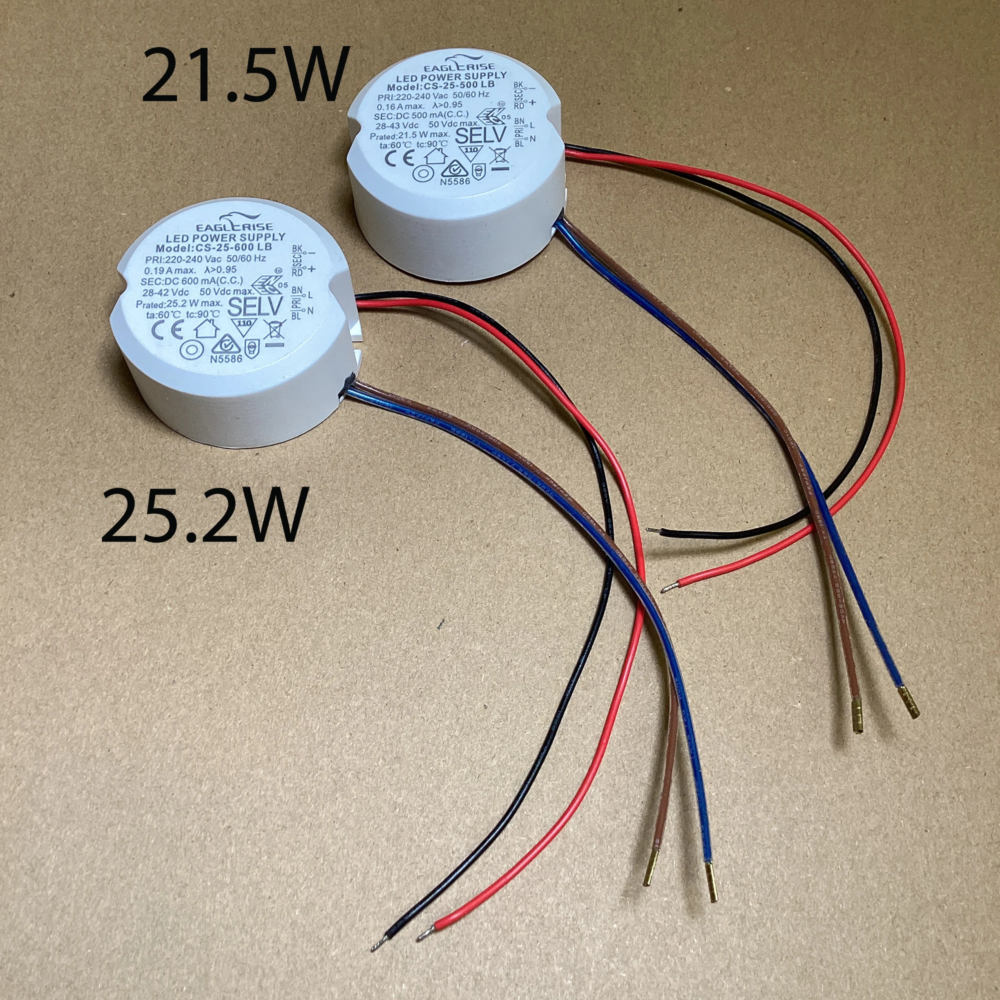 Eaglerise 30W 700mA Round LED Driver No Flicker-Quiet Operation Constatant Current LED Transformer for Suface Mount Lights