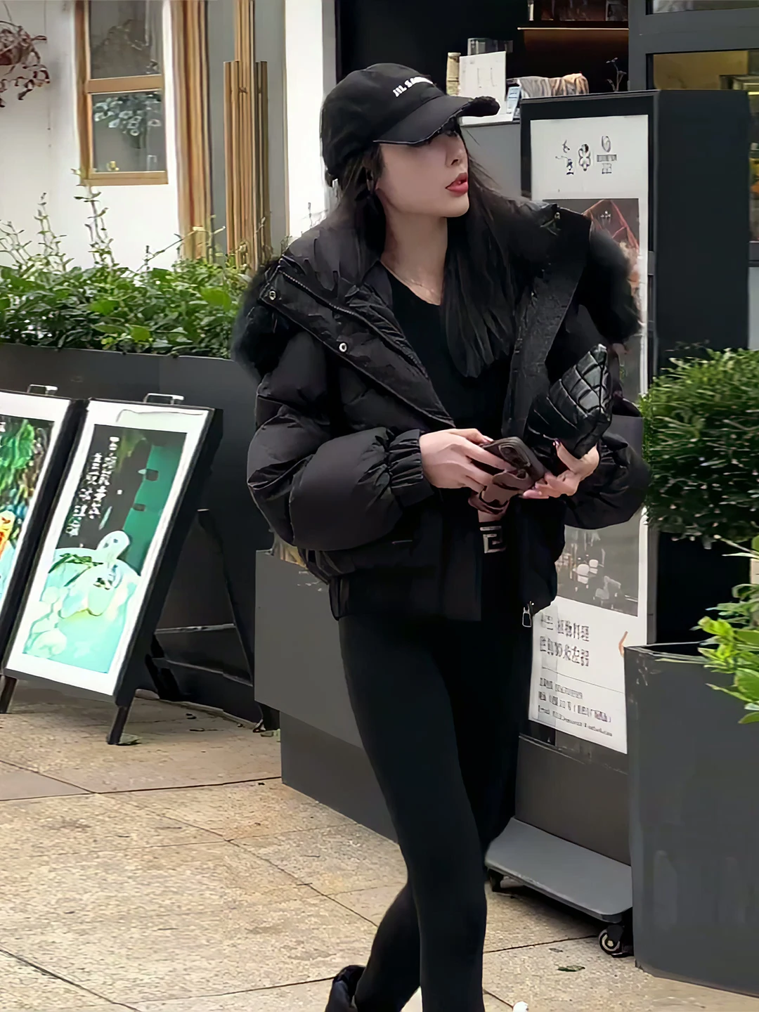 

Женская короткая пуховая куртка с пушистым воротником для зимы, теплая, для повседневной носки, на длинной молнии, цельная