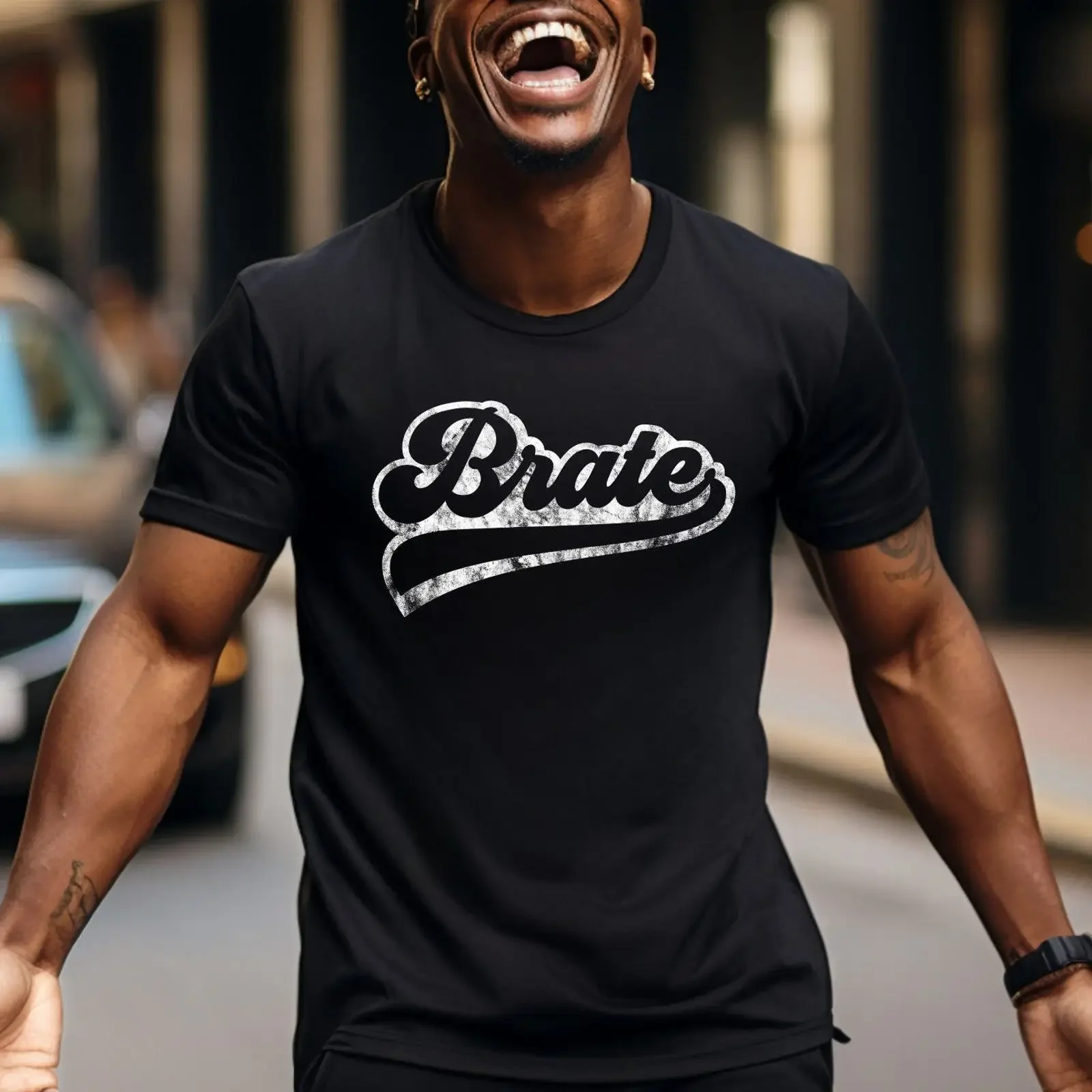 T-shirt « Brate Means Brother » avec citation amusante, fraternité, unité, respect, streetwear vintage, délavé, élégant, légèrement décontracté, extensible