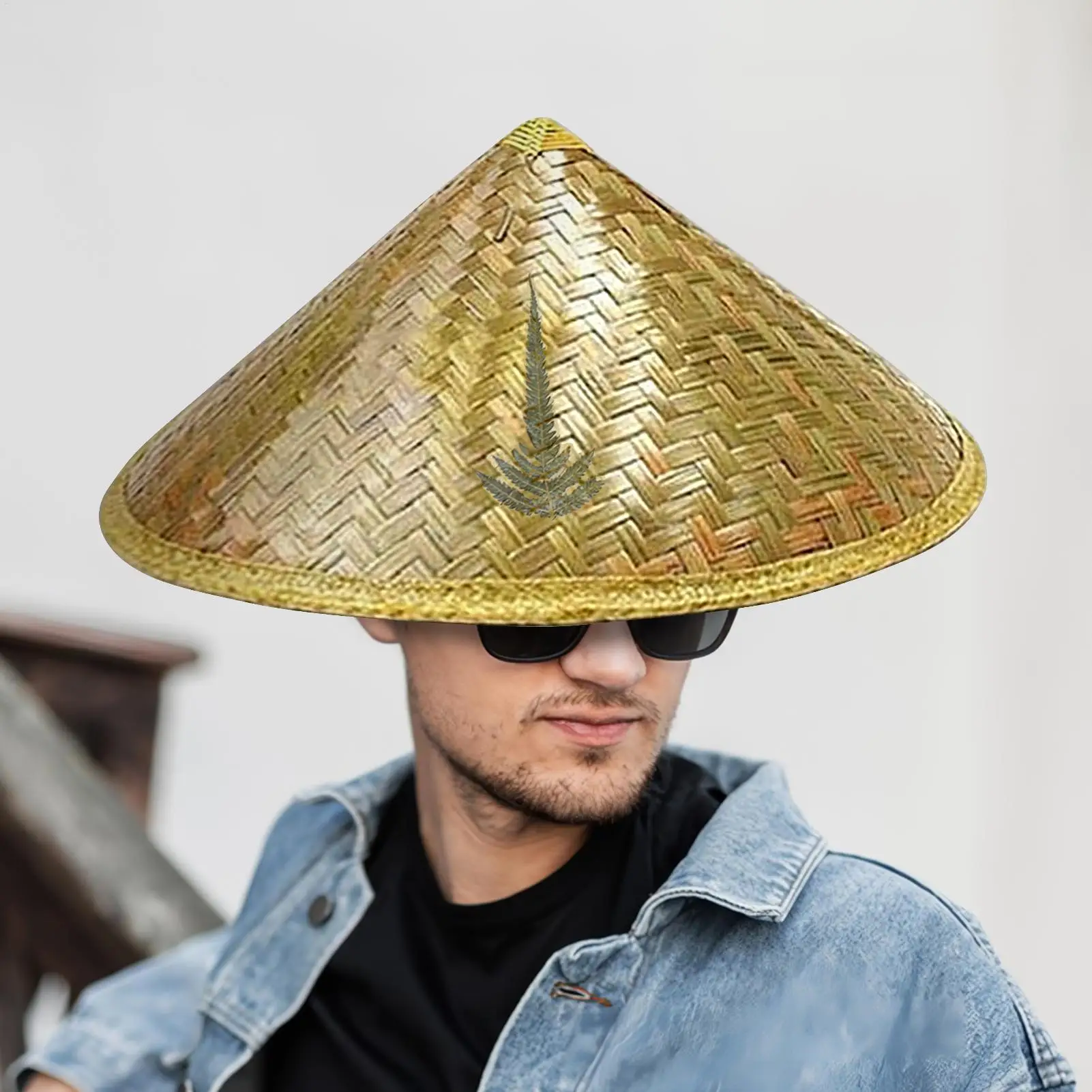 

Chinese Retro Bamboo Rattan Fisherman Hat Handmade Weave Straw Bucket Hat Tourism Rain Dance Props Cone Outdoor Sunshade Hat