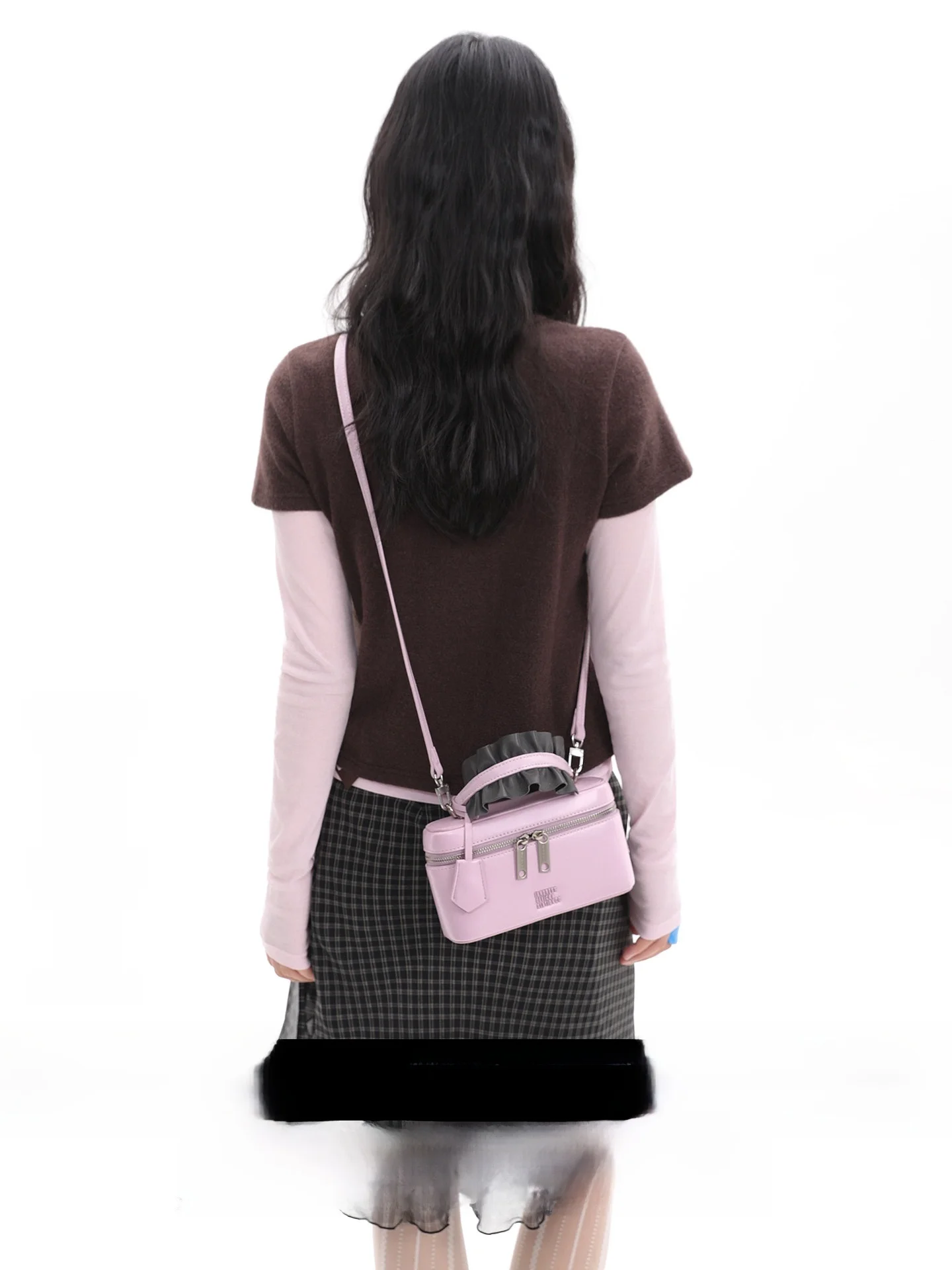 

Original JANDRESS 26SS Hepburn Girl Lazy Pink Lace Handheld Box Bag Women's Crossbody Small Square Bag Fashionable Hard