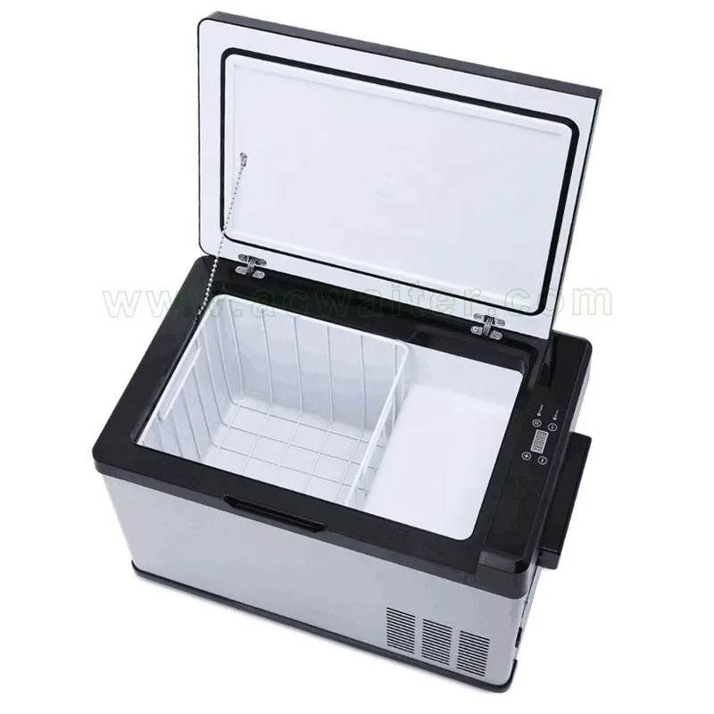 Manufacture 30L Portable Car Fridge Mini Car Fridge 12v Refrigerator Dc12v/24v 40W Mini Car Refrigerator Plastic White R134a A+