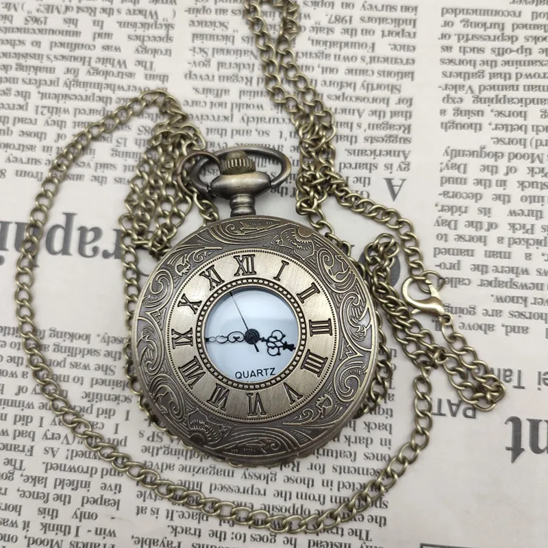 رومانسية البريطانية الرجعية الكلاسيكية نمط ساعة الجيب الأرقام الرومانية العتيقة ساعة الجيب توربيون الجدول جودة عالية بالجملة
