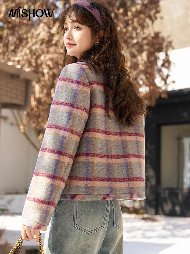 MISHOW Retro Plaid Wool Blend Short Coat Women Winter Round Neck Office Ladies Woolen Jackets New Outerwear Woman MXC52Y0022