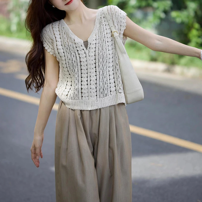 Y2K Women Knitted Tanks Sweet Hollow Out V Neck Two Piece Sets Female Tops Summer Korean Fashion Chic Solid Loose Ladies Tanks