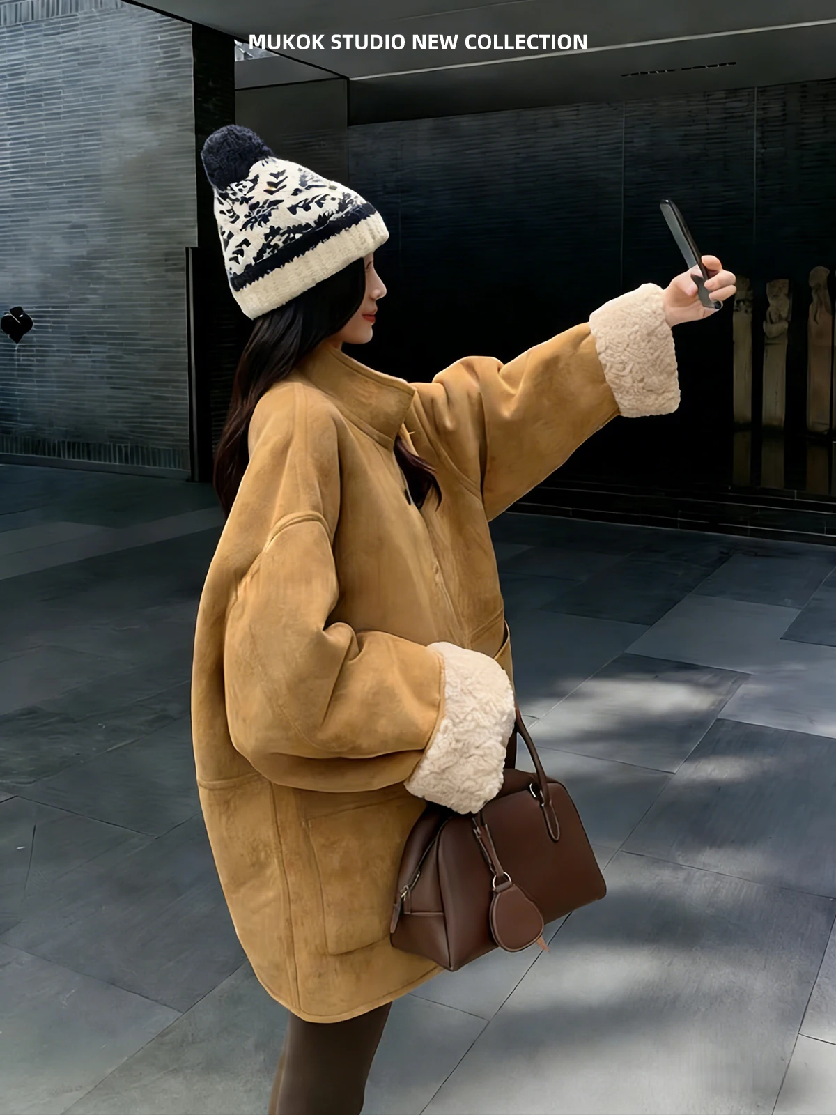 

MUKOK Faionable Double-Sided Wear Loose Fur Leather Inteated Thiened Motorcycle Jaet Stand Collar Color Blo Women's...