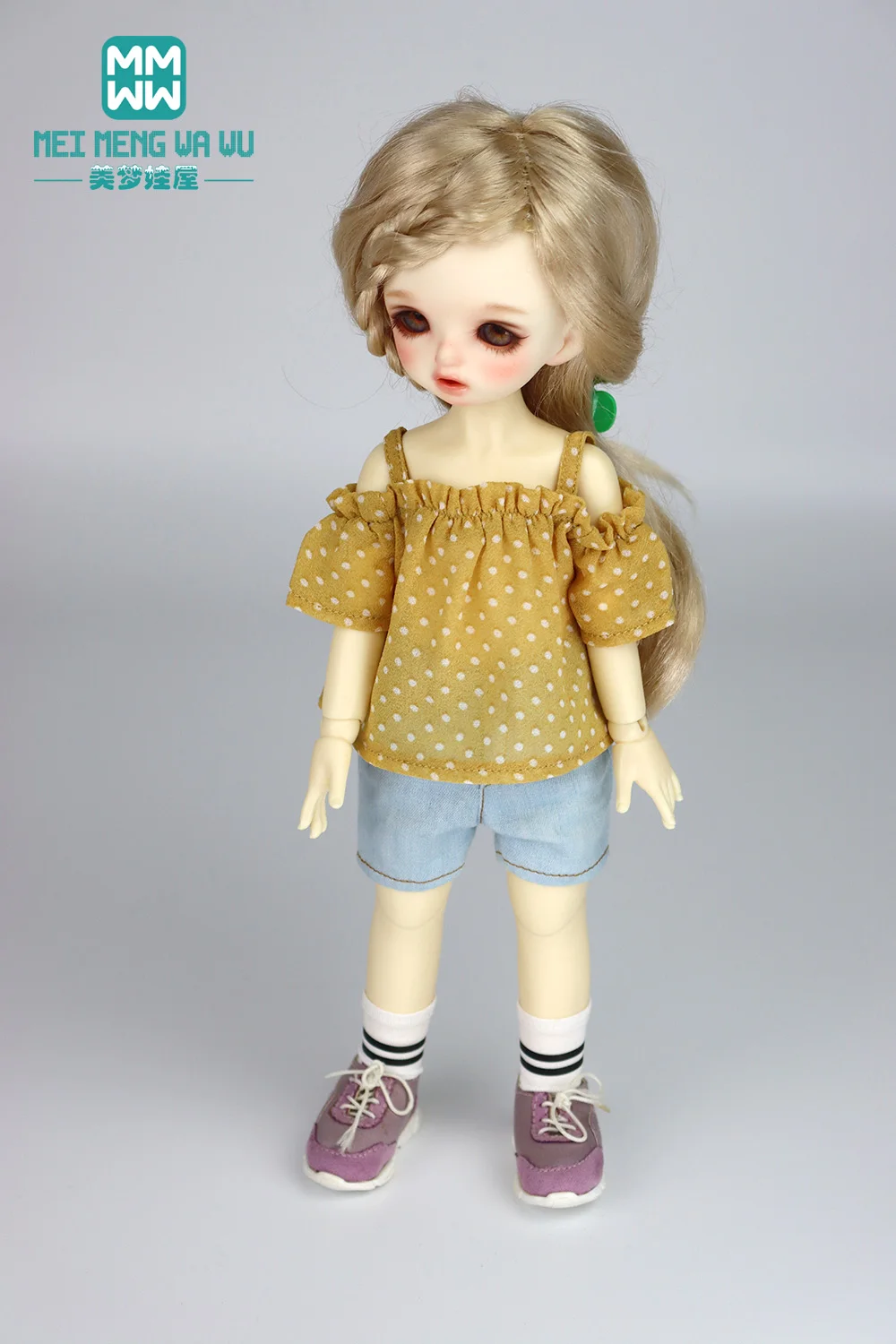 BJD YOSD MYOU 人形服は 28-30 センチメートル 1/6 ファッショナブルな水玉模様のシャツ、プリーツスカートに適合します