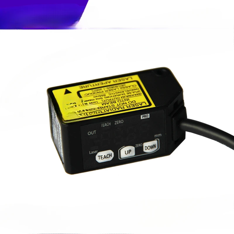 Sensor Laser HG-C1400-P PNP asli baru