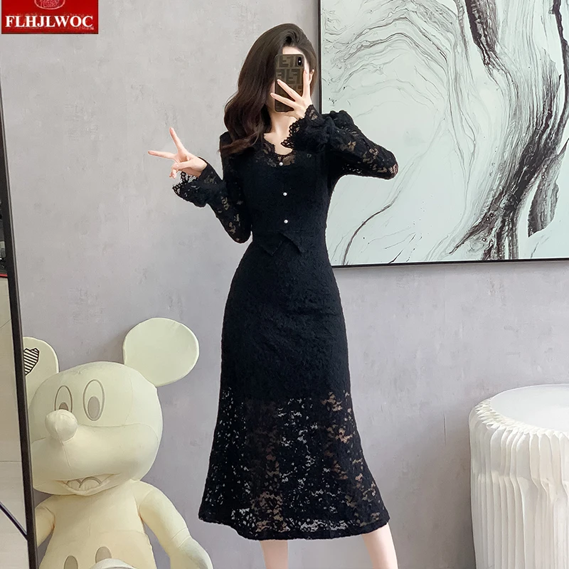 فساتين أنيقة مجوفة من الدانتيل للعام الجديد فستان قميص نسائي ربيعي 2026 بأكمام مضيئة وأرجواني وأبيض وكشكشة من الدانتيل