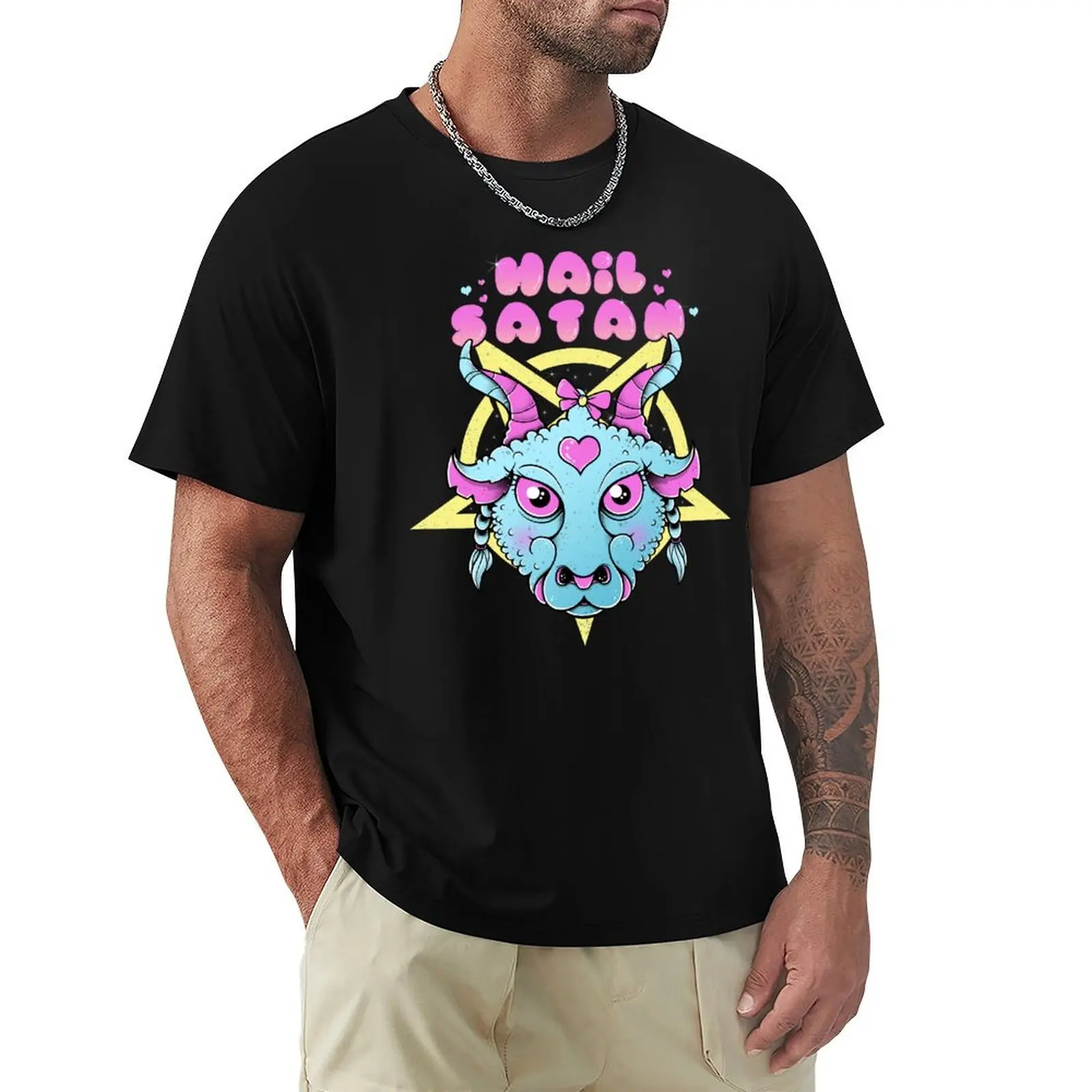 

Hail Satan, Cute Satanic T-Shirt Simple Line Art Print Tee