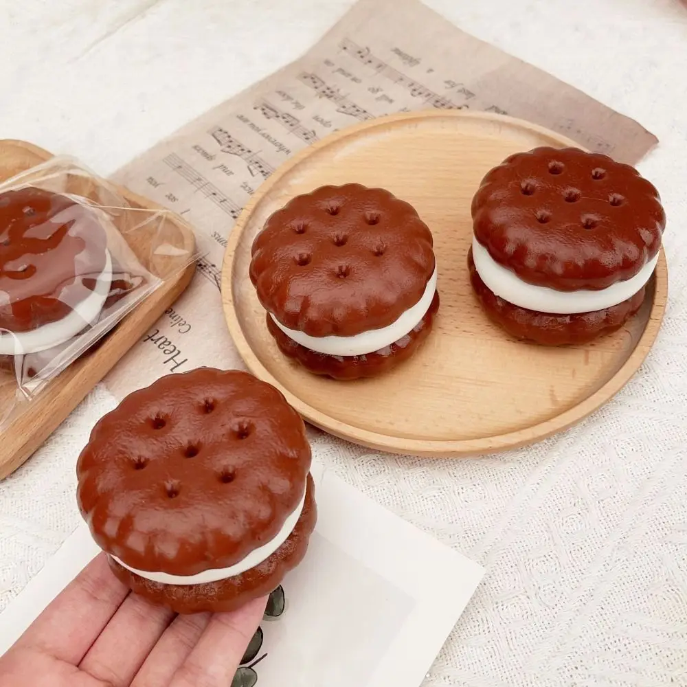 Simulação de comida lenta subindo pão pegajoso macio criativo lento rebote brinquedo ins bonito biscoito de chocolate espremer brinquedo crianças presente