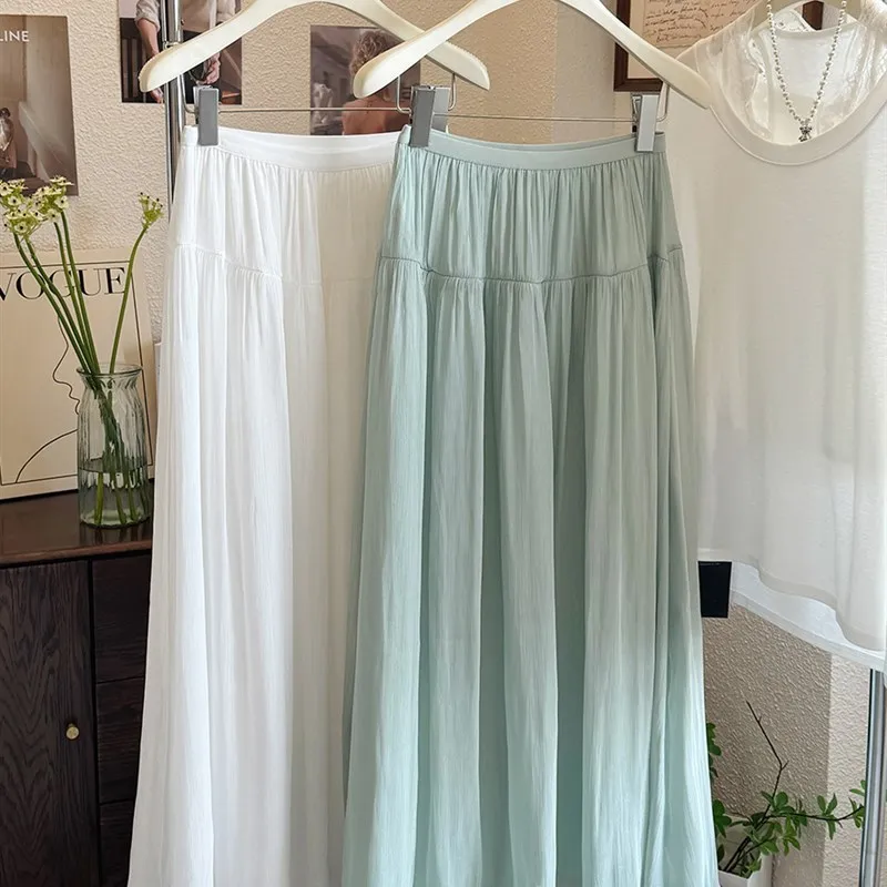 

Semi-Long Asymmetrical Silk iny f Skirt with Skin-Like Texture And Dra Detail for Casual Ci Walks