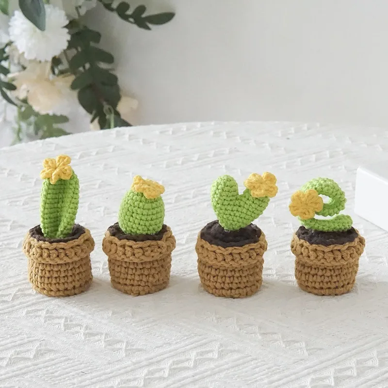 

Handmade LOVE Potted Plants Cute Ornament Valentine's Day Gift Creative Small Fresh Cactus Flowers Small Home Desk Decor Crafts