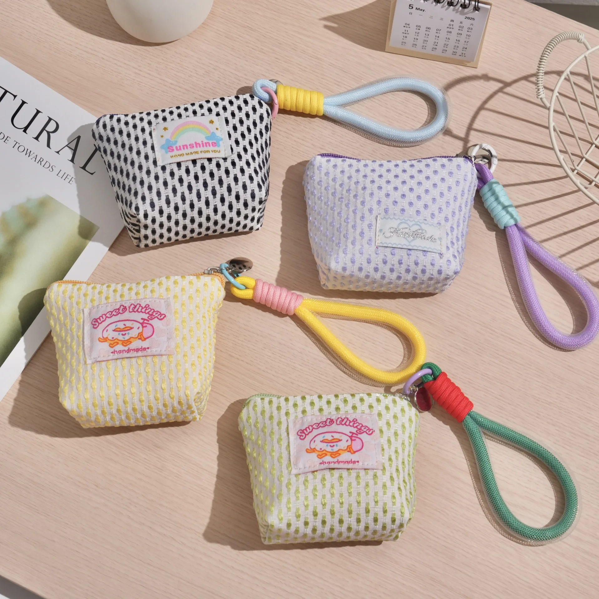 

Ladies' Coin Purses Korean Dopamine Color Blocking Kawaii Sweet Bag Charm Multifunctional Earphone Lipstick Handheld Storage Bag