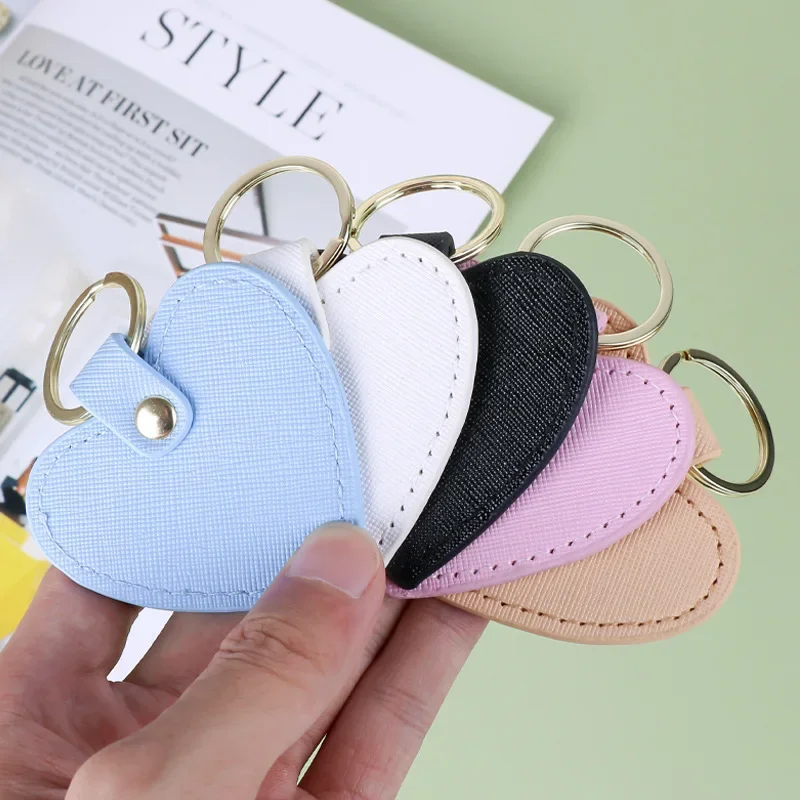 Creative Love Leather Car Keychain Cute Heart Shaped Bag Pendant Accessories Key Chains for Women Friendly Friendship Small Gift