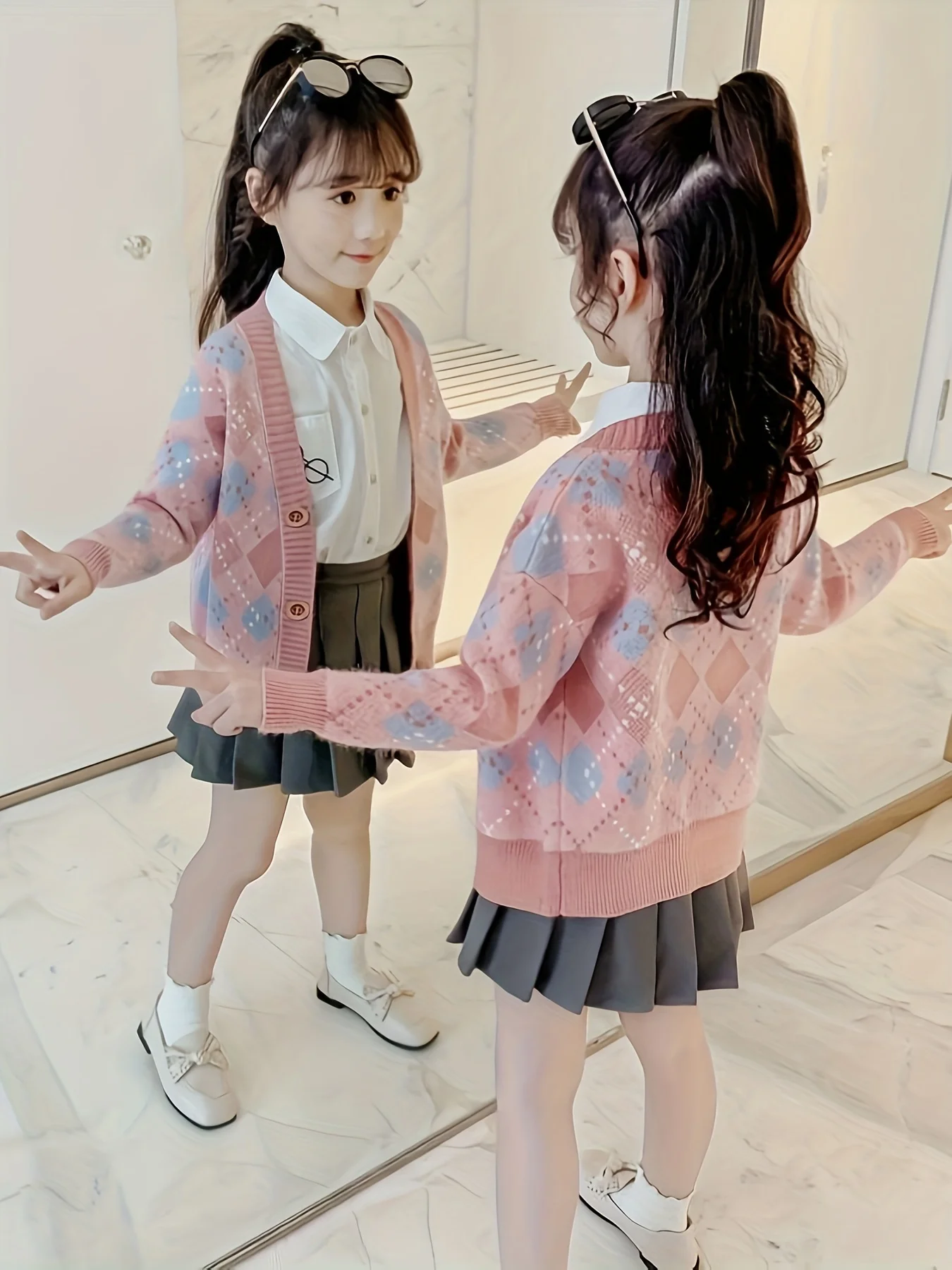 

New Spring and Autumn Children's Girls' Tops, Stylish Knitted Sweaters for Girls, Outerwear Cardigans for Older Girls