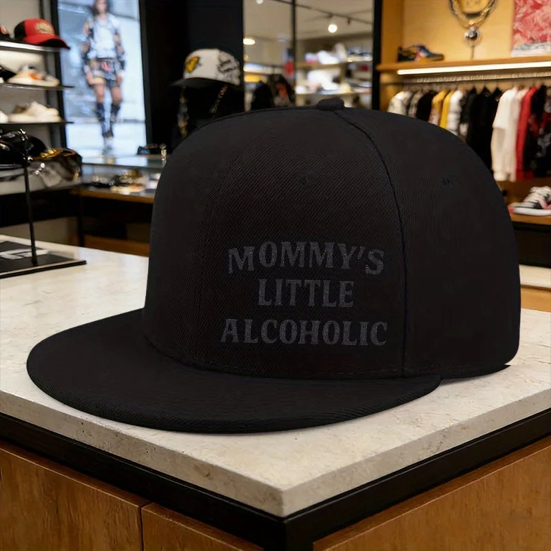 A Men'S Outdoor Hat Featuring The Print 
