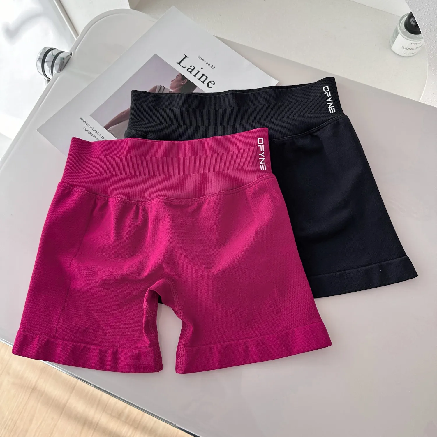 Dfyne-pantalones cortos de impacto para mujer, ropa de Yoga sin costuras, banda acanalada de 4,5 pulgadas, elásticos, para entrenamiento