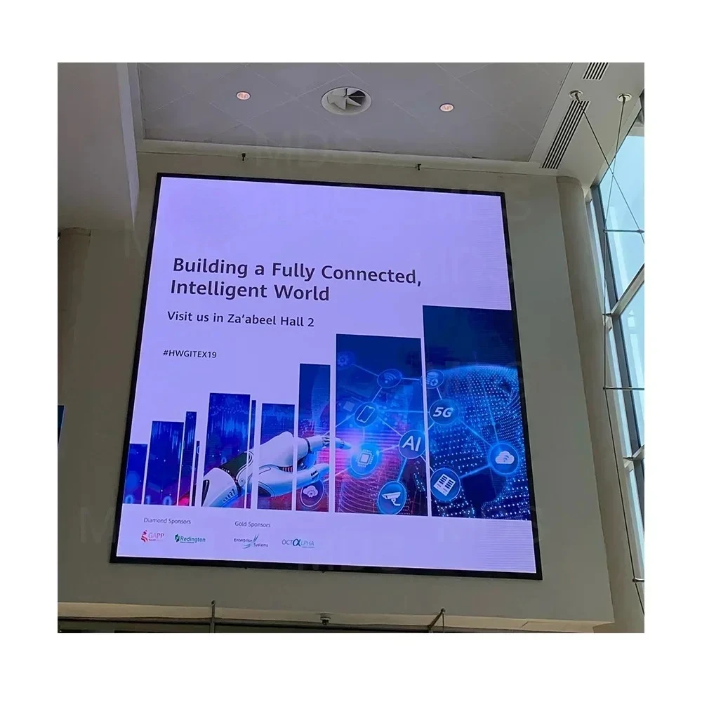 جدار LED داخلي P2.5 1.6*1.6M وP5 خارجي أمامي مفتوح 1.92*1.92M تكلفة الشحن