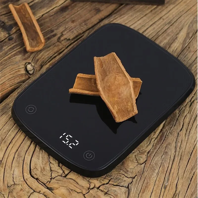 5kg kitchen electronic scale IP65 waterproof and rechargeable food product scale, baking gram scale, high-precision baking tool