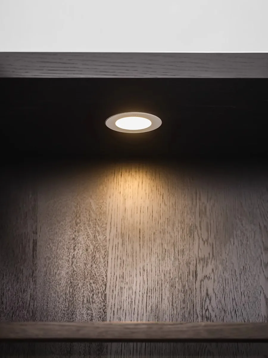 طراز فرنسي، وابي سابي عتيق، وزجاج بلوط، وحقيبة عرض