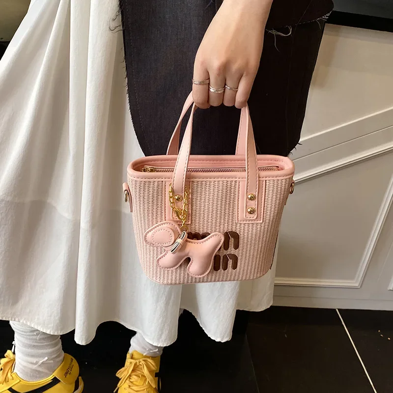 

Women's fashionable handbag lightweight waterproof with zipper pocket high aesthetic value versatile shoulder bag high-end feel