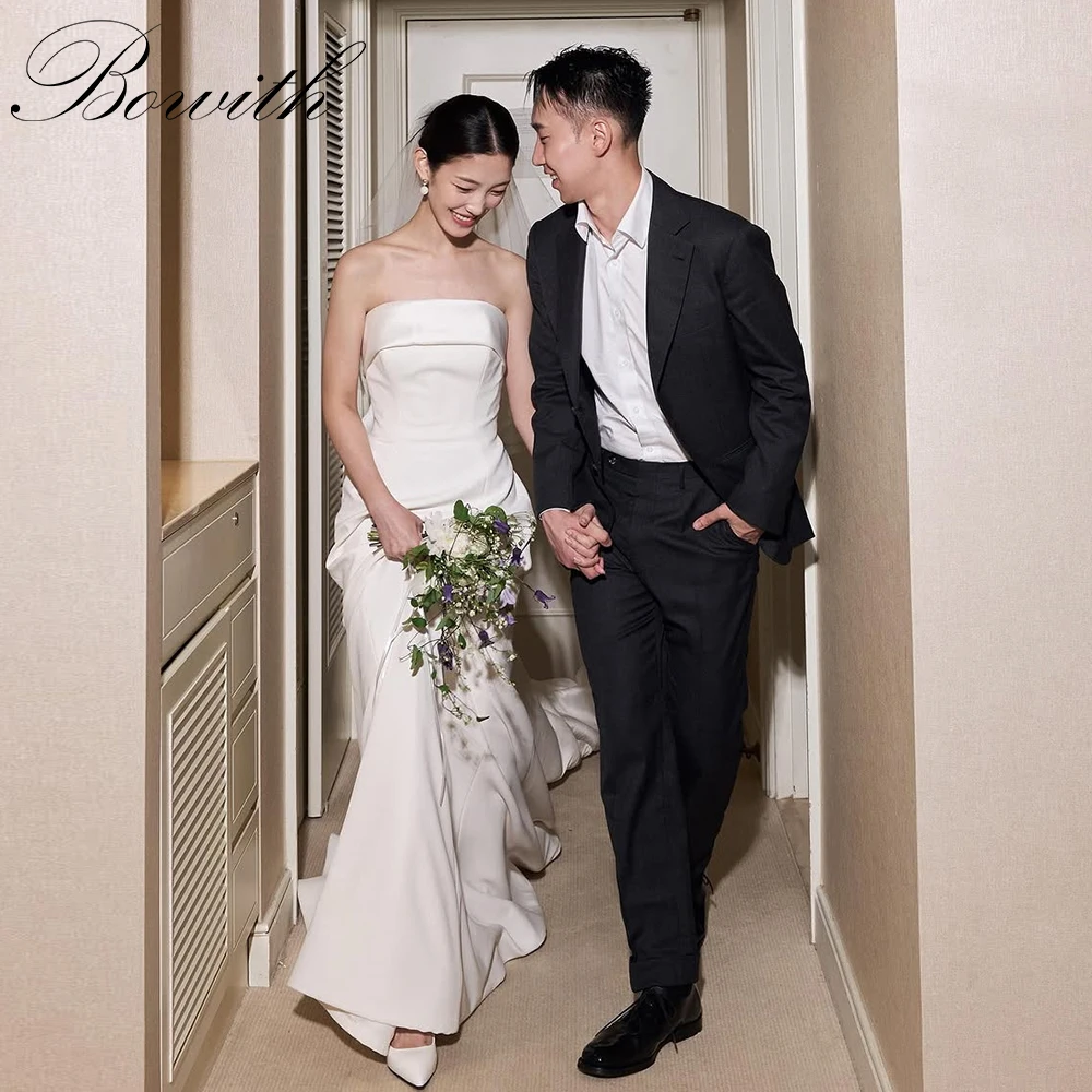 

Bowith Long Train Korean Wedding Dresses Strapless Simple Bridal Gown Sleeveless Elegant Wedding Gown for Photo Shoot