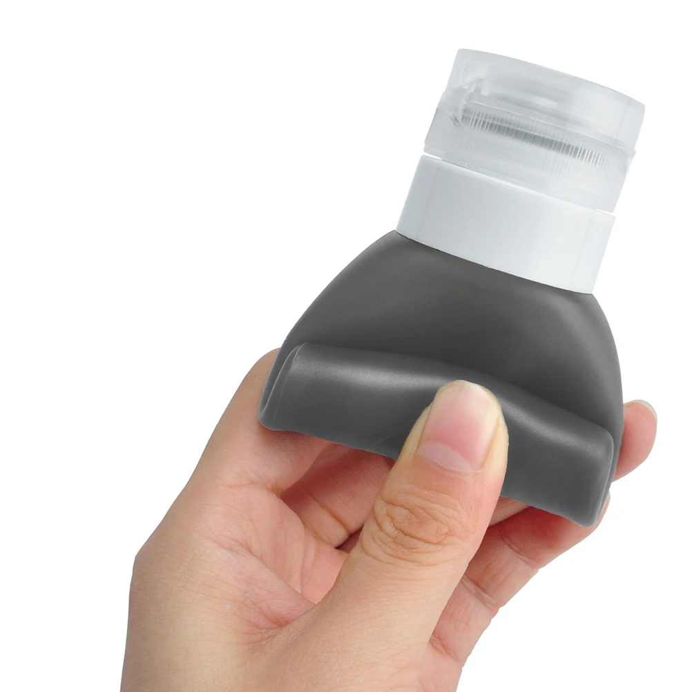 

4Pcs Portable Travel Bottles 60ml 90ml White Grey Heart Design Empty Shampoo Makeup Remover Containers Travel Bottle