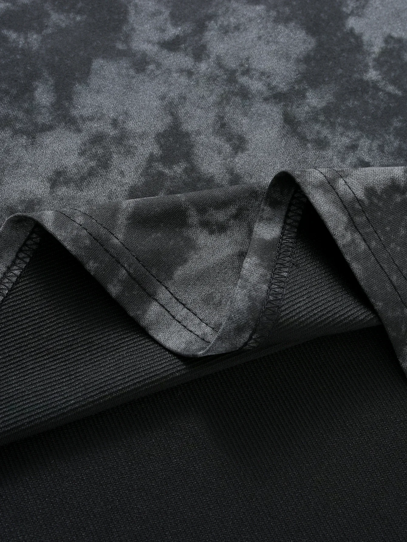 Herren Tanktop mit Batikmuster, ärmelloses Oberteil mit Imitationsperlen, Streetwear-Weste, ärmelloses T-Shirt mit grafischem Muster für Herren – Detail 9